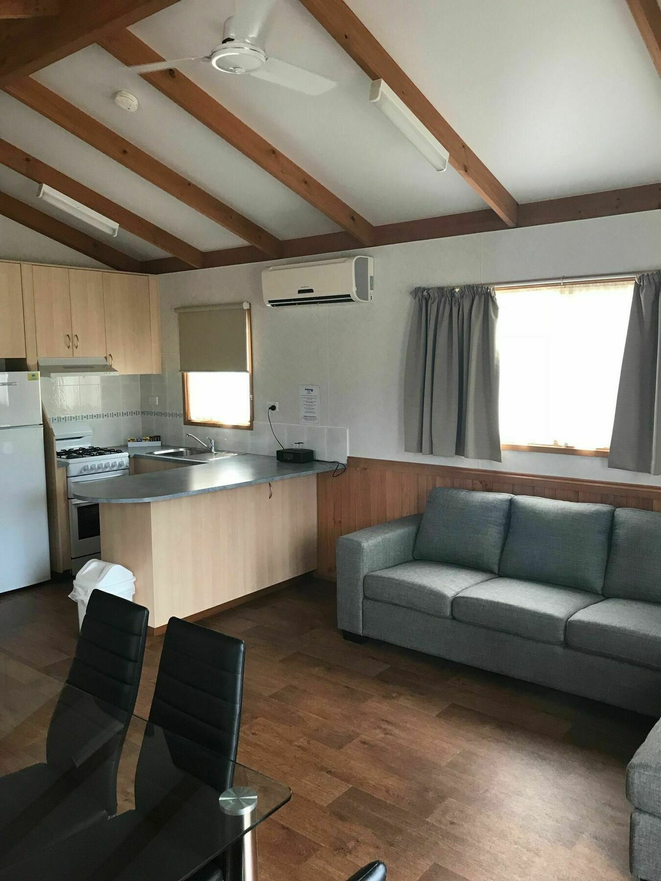 维克多港假日小屋公园露营地 外观 照片
